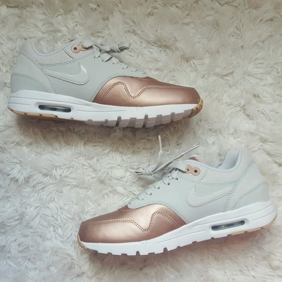 🆕️Women's Nike Air Max 1 Ultra SE (Size 7.5)😍 - Picture 5 of 8